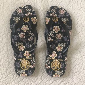 WOMENS TORY BURCH FLIP FLOPS SIZE 7M